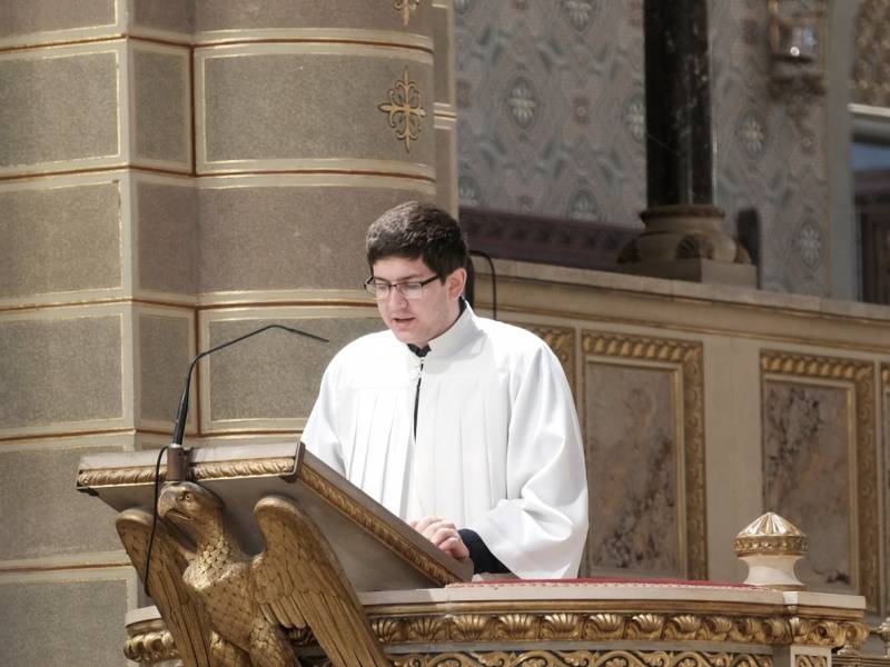 Krizmaszentelés (14).JPG